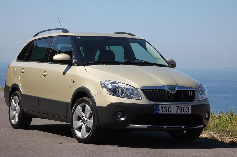 Skoda Fabia Scout 2011 года  (фото 4 из 13)